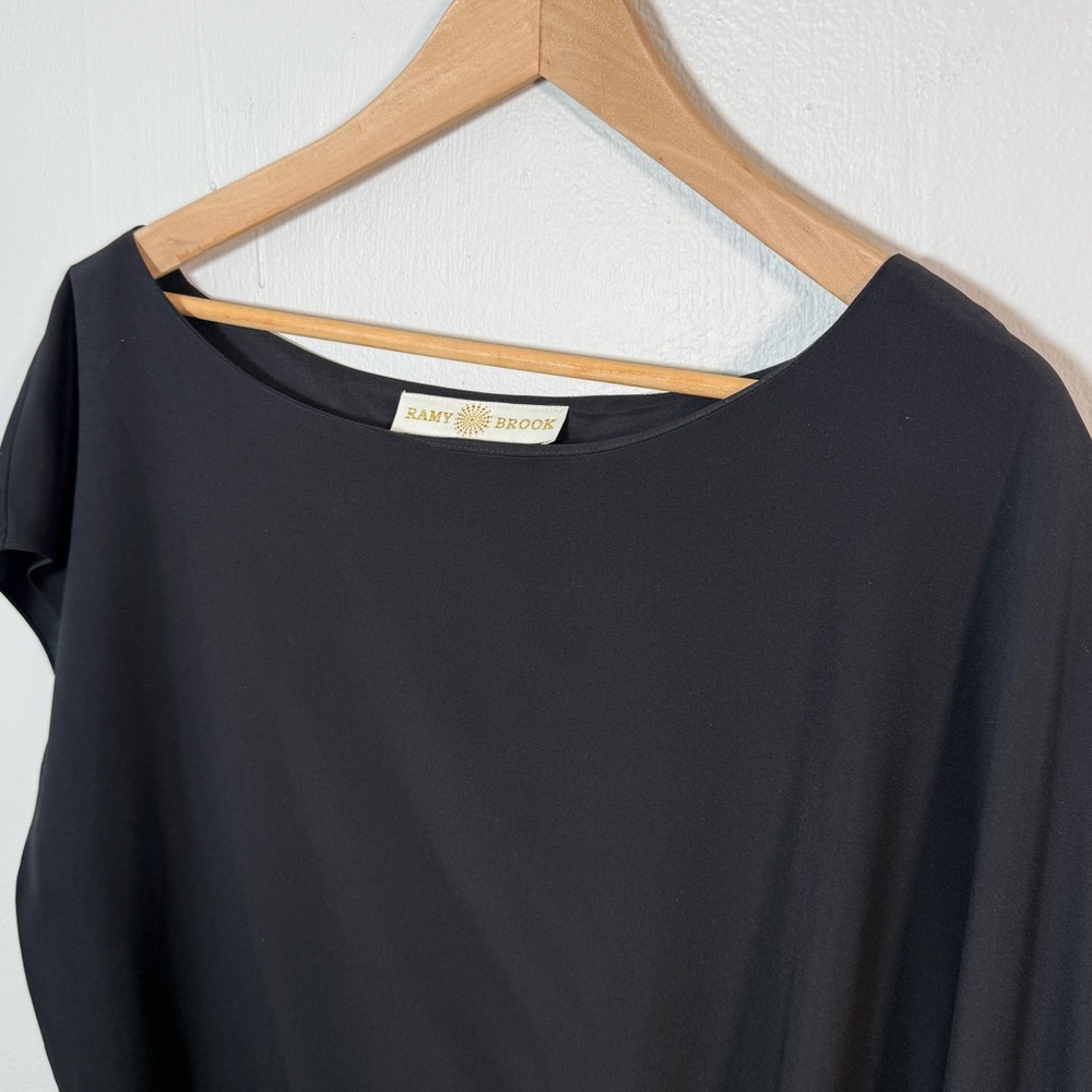 Ramy Brook Black Silk Oversized Asymmetrical Blouse Top Sz M Classic Minimalist